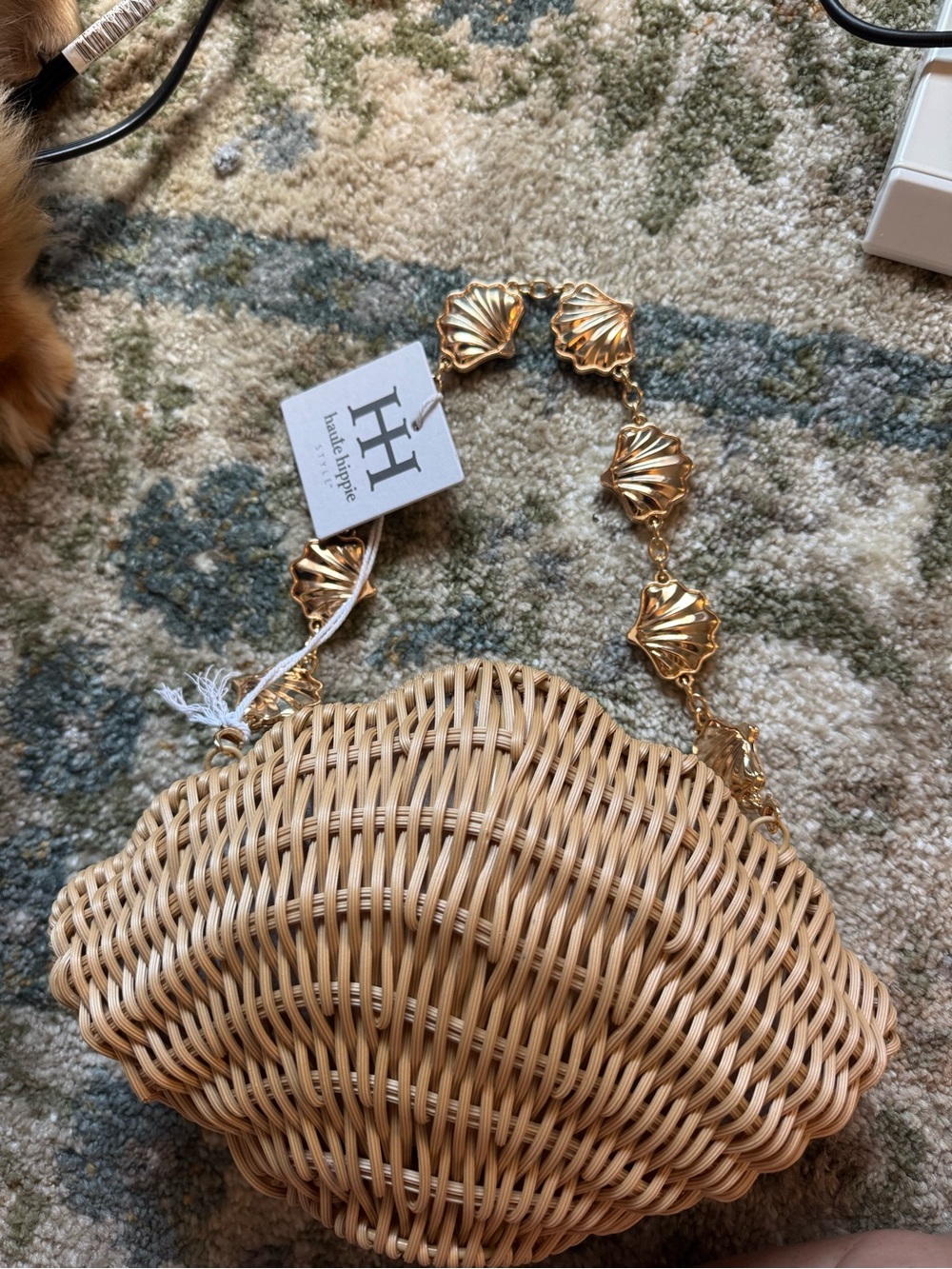 Gold-Trim Shell Wicker Crossbody Bag - Natural